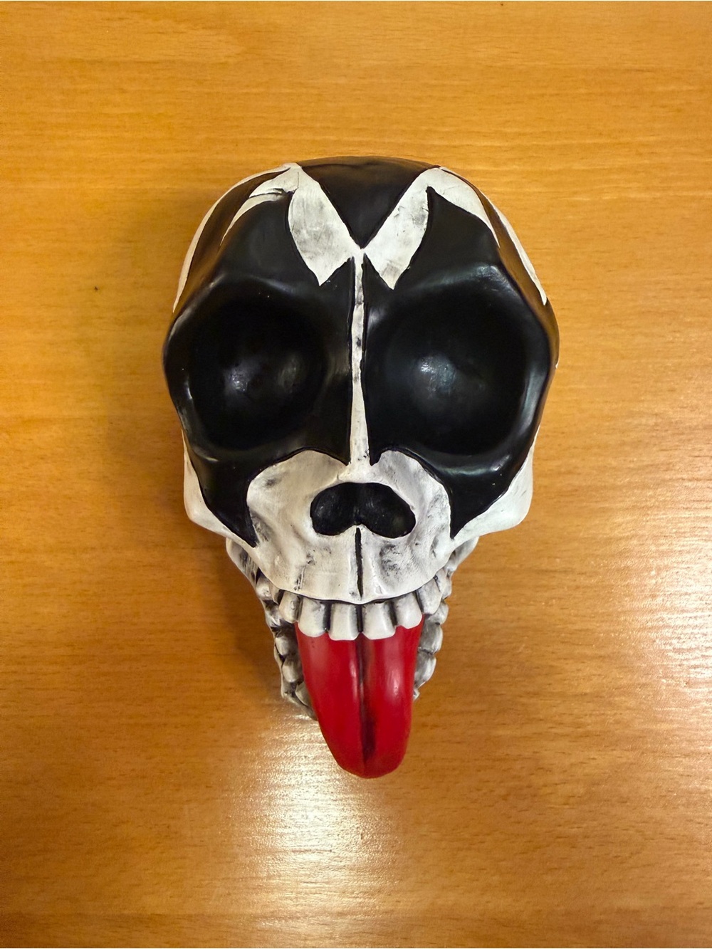 KIZZ Black & White Skull Wall Accent with Red Tongue